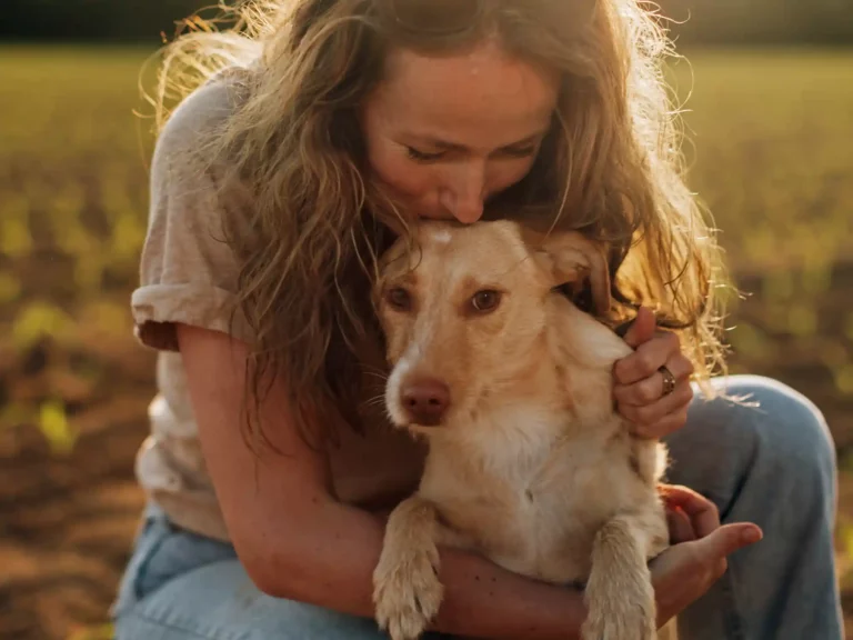 Hund_Abschiedskuss_4zu3_2000px_25p